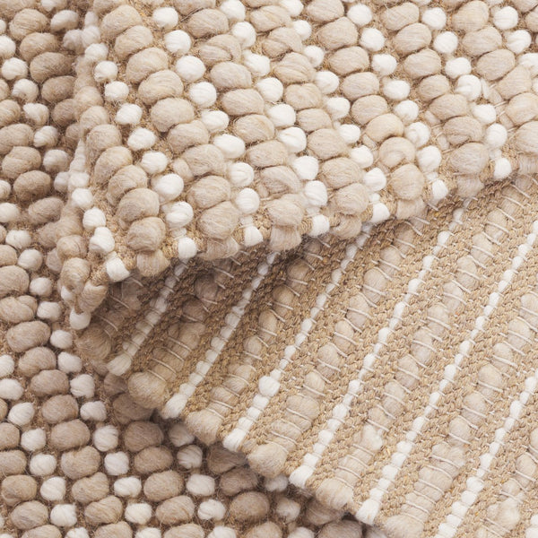 Safavieh Natura Bohemian Runner Area Rug - Artisanal Ivory Flatweave Design For Hallways & Entryways Taupe ,Ivory 80% Wool,20% Cotton Nat287e-5