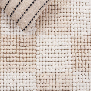 Safavieh Natura Bohemian-inspired Area Rug - Stylish, Durable, And Cozy Addition For Any Home Décor Beige ,Ivory 80% Wool,20% Cotton Nat288b-6