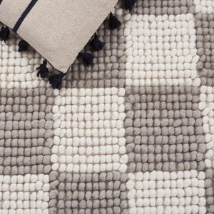 Safavieh Natura Bohemian-inspired Area Rug - Stylish, Durable, And Cozy Addition For Any Home Décor Grey ,Ivory 80% Wool,20% Cotton Nat288f-3