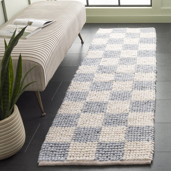 Safavieh Natura Runner Area Rug - Luxurious Handmade Flatweave Design For Timeless Bohemian Home Decor Light Blue ,Ivory 80% Wool,20% Cotton Nat288l-28