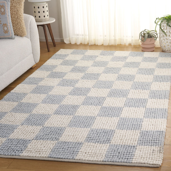 Safavieh Natura Runner Area Rug - Luxurious Handmade Flatweave Design For Timeless Bohemian Home Decor Light Blue ,Ivory 80% Wool,20% Cotton Nat288l-5