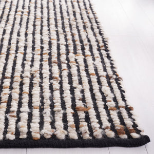 Safavieh Natura Handcrafted Black & Ivory Flatweave Rug — Wool Jute Blend, Artisanal Boho Texture For Cozy Rooms 8'-0" x 8'-0" NAT331Z-8SQ
