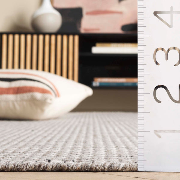 Safavieh Natura Hand Woven Area Rug In Elegant Tones – Modern Design Meets Traditional Craftsmanship Grey ,Ivory 85% Wool,15% Cotton Nat386f-3