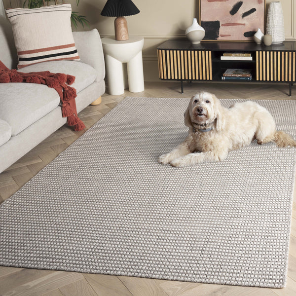 Safavieh Natura Modern Hand Woven Runner Area Rug - Luxurious Wool & Cotton Blend For Elegant Spaces Grey ,Ivory 85% Wool,15% Cotton Nat386f-5