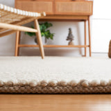 Safavieh Natura 425 Hand Woven 70% Wool 20% Cotton and 10% Polyester. Rug Beige / Ivory NAT425B-25