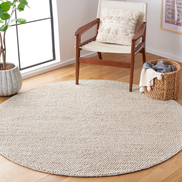 Safavieh Natura Hand-Woven Grey Ivory Area Rug — Scandinavian Minimalist Low-Pile Wool Blend For Living Rooms 6'-0" x 8'-0" NAT425F-68