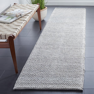 Safavieh Natura Hand-woven Rug - Elegant Home Décor Accent With Plush Pile Height And Timeless Craftsmanship Silver 70% Wool 20% Cotton And 10% Polyester. Nat425g-215