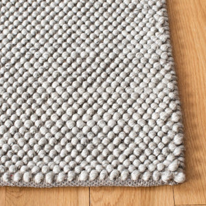 Safavieh Natura Handwoven Wool Blend Area Rug Plush Silver Neutral for Living Room or Bedroom NAT425G-68