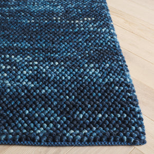 Safavieh Natura Handwoven Area Rug - Exquisite Indian Craftsmanship For Elegant Living Spaces And Comfort Navy ,Blue 70% Wool 20% Cotton And 10% Polyester. Nat425n-5