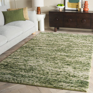 Safavieh Natura Handwoven Area Rug - Exquisite Indian Craftsmanship For Elegant Living Spaces And Comfort Green ,Ivory 70% Wool 20% Cotton And 10% Polyester. Nat425y-5