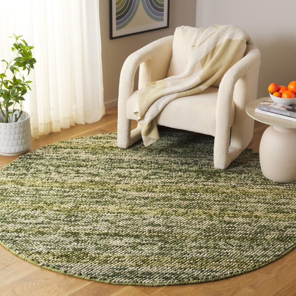 Safavieh Natura Handwoven Area Rug - Timeless Elegance In A Versatile Design For Luxurious Home Décor Green ,Ivory 70% Wool 20% Cotton And 10% Polyester. Nat425y-6