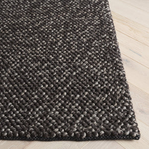 Safavieh Natura Handwoven Area Rug - Exquisite Indian Craftsmanship For Elegant Living Spaces And Comfort Black ,Grey 70% Wool 20% Cotton And 10% Polyester. Nat425z-5