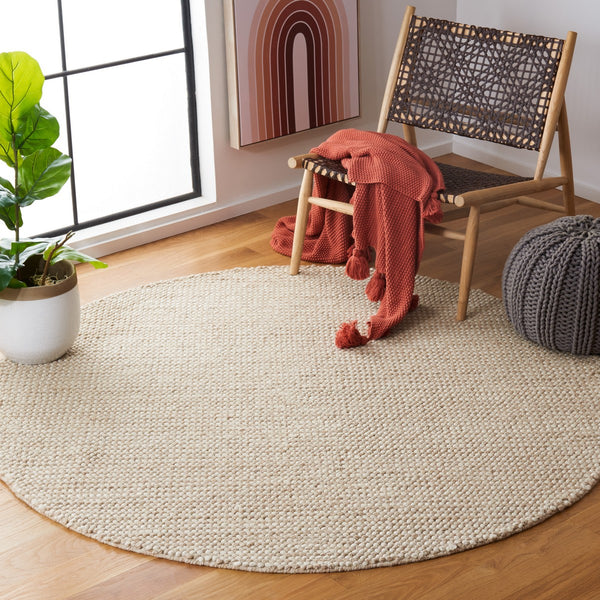 Safavieh Natura 426 Hand Woven 70% Wool 20% Cotton and 10% Polyester. Rug Beige / Ivory NAT426B-9
