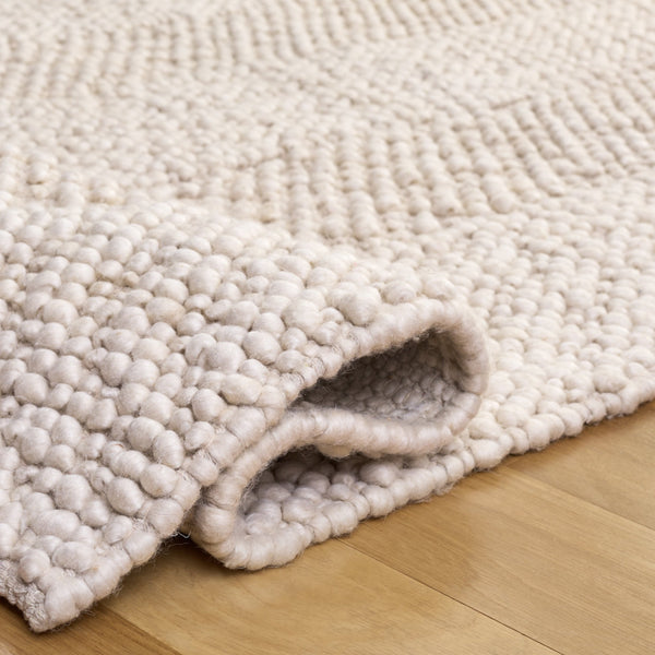 Safavieh Natura Hand-Woven 429A Ivory Rug — Wool-Cotton Blend, Subtle Geometric Texture, Cozy Durable Floorpiece 4'-0" x 6'-0" NAT429A-4