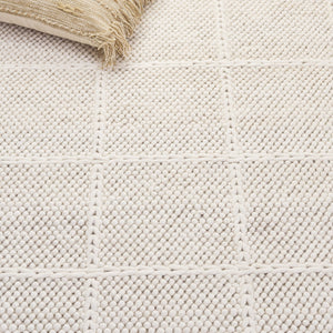 Safavieh Natura Hand-Woven Ivory Runner — Low-Profile Wool-Cotton Blend For Hallways, Durable & Coastal-Friendly 2'-3" x 9'-0" NAT432A-29