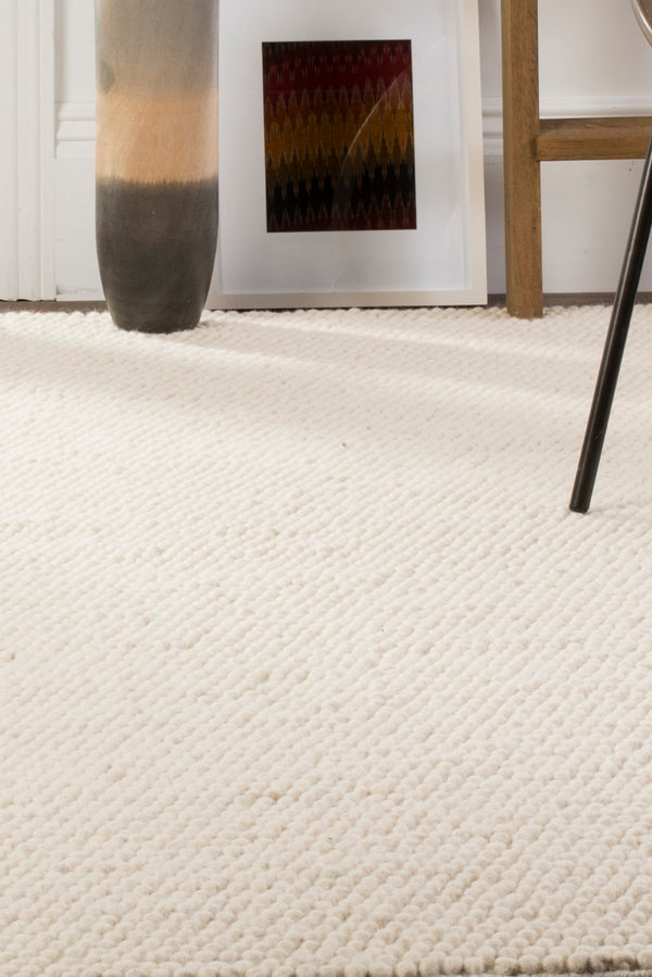 Safavieh Natura Hand Woven Oval Area Rug - Luxurious Wool & Cotton Blend For Elegant Home Decor Transformation Ivory 80% Wool And 20% Cotton Nat620a-310