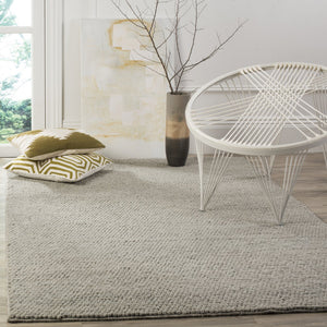 Safavieh Natura Exquisite Area Rug - Timeless Elegance In Soft Wool & Cotton, Ideal For Any Home Decor Silver 80% Wool And 20% Cotton Nat620c-68