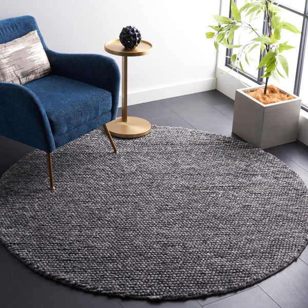 Safavieh Natura Exquisite Area Rug - Timeless Elegance In Soft Wool & Cotton, Ideal For Any Home Decor Dark Grey 80% Wool And 20% Cotton Nat620h-68