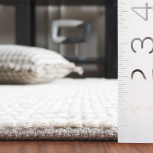 Safavieh Natura Hand-loomed Wool Area Rug - Chic Modern Design In Warm Neutrals For Any Living Space Brown ,Ivory Wool Pile Nat703t-5