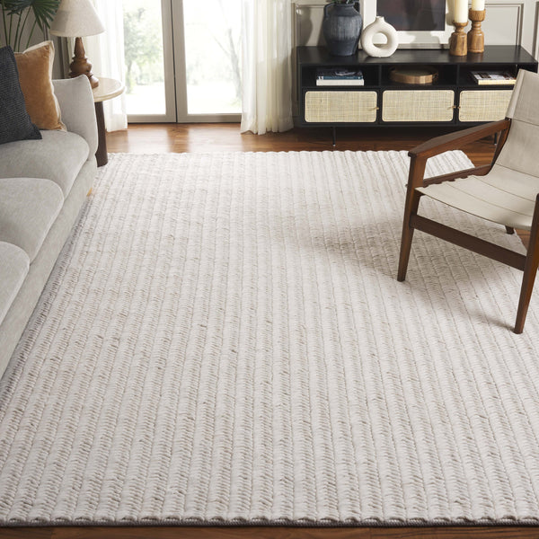 Safavieh Natura Hand-loomed Wool Runner Rug - Artisan-crafted Modern Design For Elegant Living Spaces Ivory Wool Pile Nat707a-6
