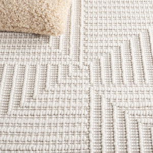 Safavieh Natura Luxurious Hand-loomed Wool Area Rug - Modern Geometric Design For Elegant Home Décor Ivory Wool Pile Nat709a-28