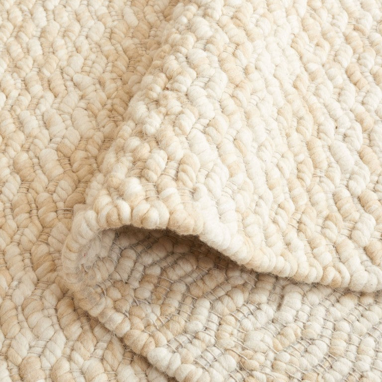 Safavieh Natura Flokati Style Hand Loomed Wool Shag Rug Ivory Neutral Living Room Accent NAT717B-6
