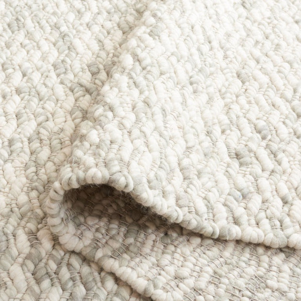 Safavieh Natura Hand-Loomed Wool Shag Rug Flokati Style Green Ivory Living Room Accent NAT717Y-6