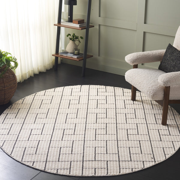 Safavieh Natura Hand-loomed Wool Area Rug With Bold Geometric Pattern For Modern Elegance In Home Décor Ivory ,Black Wool Pile Nat719a-5