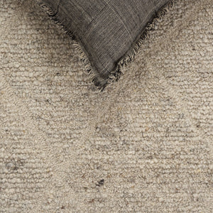 Safavieh Natura Hand Tufted Wool Area Rug 8' X 10' - Elegant Beige Geometric Design For Modern Interiors Beige Wool Pile Nat805b-8