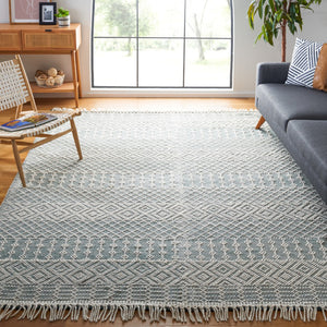 Safavieh Natura Hand-loomed Wool Runner Rug - Exquisite Bohemian Design With Luxurious Comfort And Style Green Wool Nat852y-10