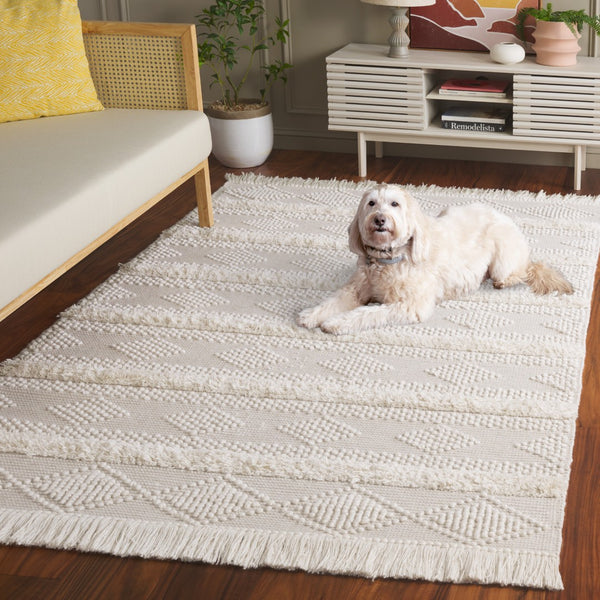 Safavieh Natura Handwoven Area Rug - Exquisite Bohemian Design With Plush Texture For Timeless Elegance Natural ,Ivory 70% Wool,20% Cotton,10% Pet Nat961a-9