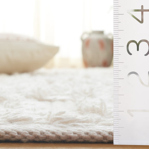 Safavieh Natura Hand-tufted Bohemian Area Rug With Geometric Motifs - Luxurious Warmth & Comfort For Your Home Ivory 90% Wool,10% Cotton Nat962a-4