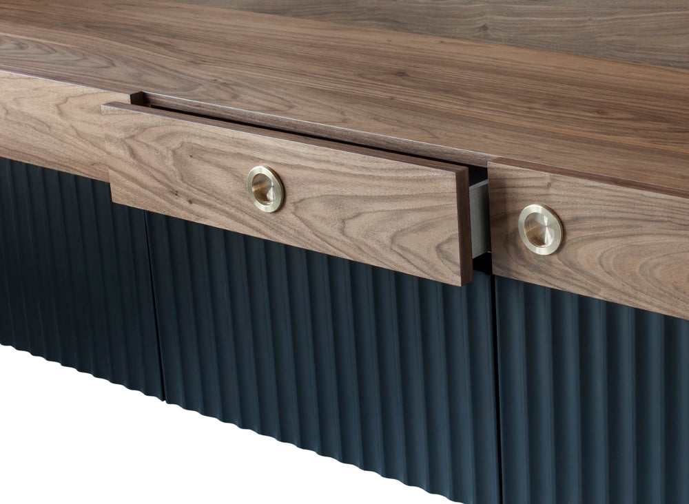 Soho Concept Seat: Neomi Sideboard - Elegant Walnut Veneer & High-gloss Black Top For Modern Living Spaces   Soho-concept-dining-chair-14013