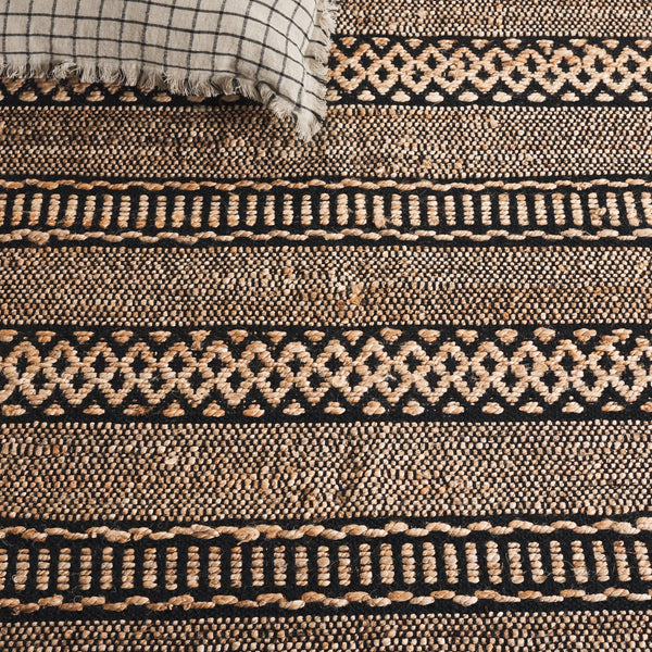 Safavieh Natural 5' X 8' Area Rug – Elegant Jute & Cotton Blend In Versatile Natural/Black For Timeless Style Natural ,Black 50% Jute,50% Cotton Nf123z-5