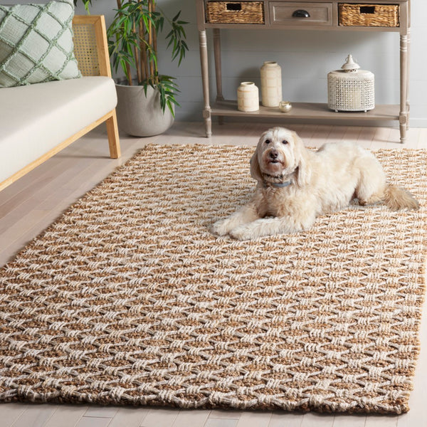 Safavieh Natural Fiber Area Rug - Handwoven Jute Luxury For Cozy Elegance In Any Home Décor Style Natural ,Bleach Jute Nf269a-4