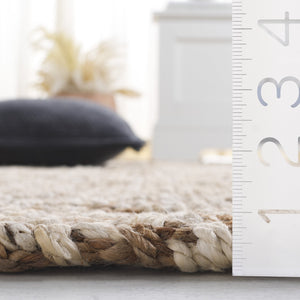 Safavieh Natural Handwoven Jute Area Runner Rug - Sustainable Artistry For Stylish Home Décor And Comfort Natural ,Bleach Jute Nf271a-5