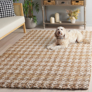 Safavieh Natural Handwoven Jute Rug - Timeless Craftsmanship From India, Perfect For Any Room Decor Style Natural ,Bleach Jute Nf272a-8