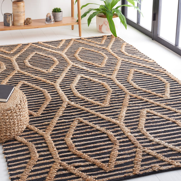 Safavieh Natural Handcrafted Jute-Cotton Flatweave Rug In Black & Natural — Low-Profile, Durable, Global Chic 6'-0" x 8'-0" NF378Z-68