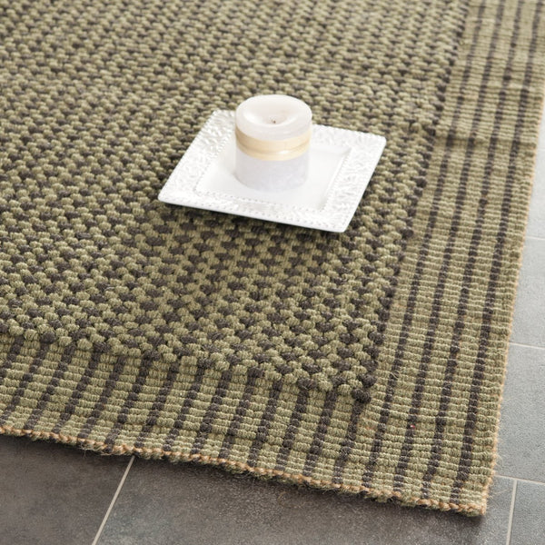 Safavieh Nf Hand‑Woven Jute Loop Rug Charcoal With Green Accents — Eco-Friendly Textured Artisan Floor Runner 5'-0" x 8'-0" NF451B-5