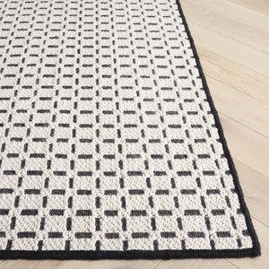 Safavieh Natural Fiber Area Rug - Timeless Elegance With Luxurious Wool Blend For Your Stylish Home Decor Ivory ,Black 71% Wool,17% Jute & 12% Polyester Nf489z-6r