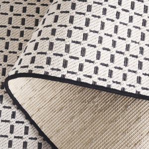 Safavieh Natural Fiber Runner Rug - Timeless Elegance Meets Durability, Perfect For High Traffic Areas! Ivory ,Black 71% Wool,17% Jute & 12% Polyester Nf489z-5