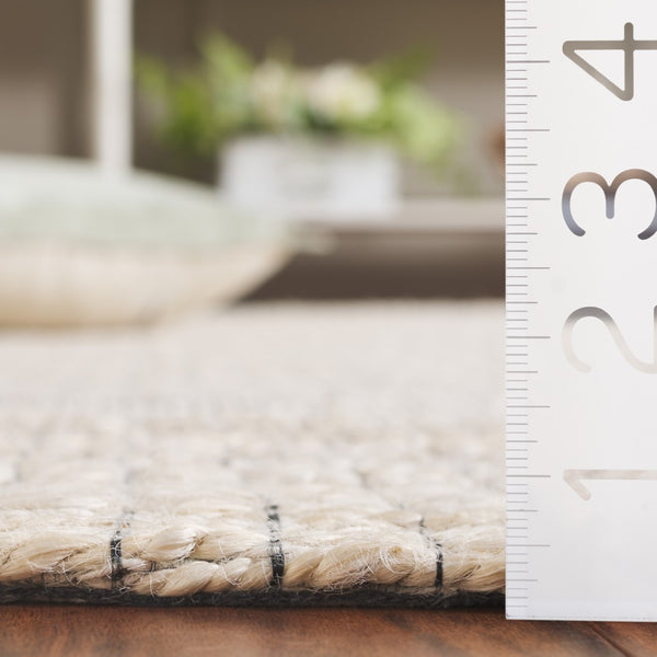 Safavieh Natural Fiber Area Rug - Elegant Jacquard Weave, Luxurious Comfort, Durable Natural Materials, 3/8” Height Ivory 80% Hemp,15% Cotton,5% Polyester Nf558a-6sq