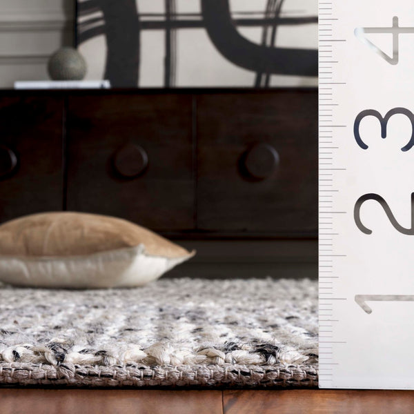 Safavieh Natural Hand Woven Area Rug – Eco-friendly Hemp & Cotton Blend For Stylish Home Decor & Comfort Black ,Ivory 80% Hemp,20% Cotton Nf560z-8