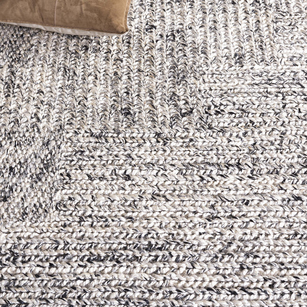 Safavieh Natural Hand Woven Runner Rug In Elegant Grey And Blue Hues, Eco-friendly For Every Decor Style Black ,Ivory 80% Hemp,20% Cotton Nf560z-5