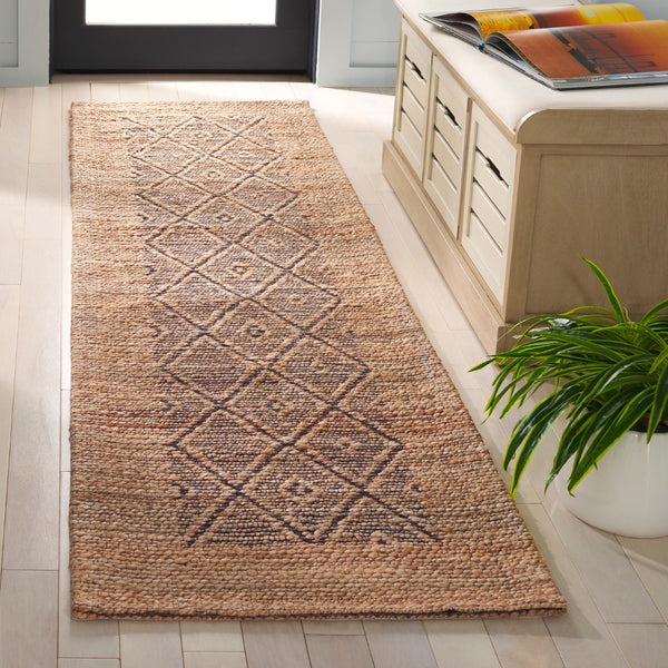 Safavieh Natural Fiber Area Rug - Elegant Jacquard Weave In Earthy Tones For Cozy Living Spaces And Style Natural ,Brown 80% Hemp,15% Cotton,5% Polyester Nf563a-4