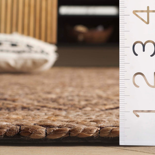 Safavieh Natural Fiber Area Rug - Elegant Jacquard Weave In Earthy Tones For Cozy Living Spaces And Style Natural ,Brown 80% Hemp,15% Cotton,5% Polyester Nf563a-4