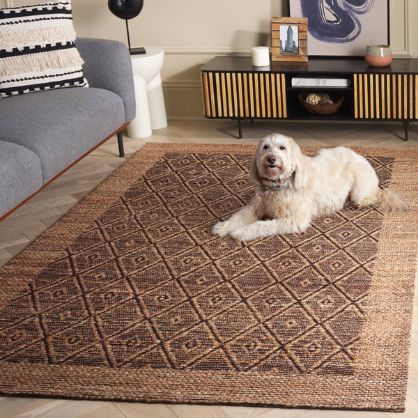 Safavieh Natural Fiber Area Rug - Elegant Jacquard Weave In Earthy Tones For Cozy Living Spaces And Style Natural ,Brown 80% Hemp,15% Cotton,5% Polyester Nf563a-4