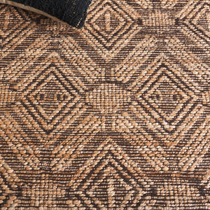 Safavieh Natural Fiber Area Rug - Elegant Geometric Design In Black & Natural Hues For Timeless Style Natural ,Black 80% Hemp,15% Cotton,5% Polyester Nf564a-4