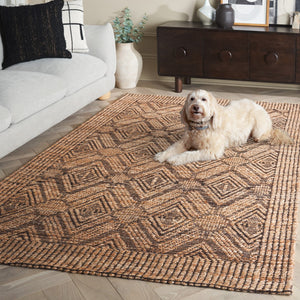 Safavieh Natural Fiber Area Rug - Elegant Geometric Design In Black & Natural Hues For Timeless Style Natural ,Black 80% Hemp,15% Cotton,5% Polyester Nf564a-4