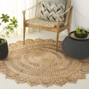 Safavieh Natural Hand-woven Jute Rug - Stylish 5ft Round Design For Cozy Living Rooms And Elegant Spaces Natural Jute Nf603a-5r